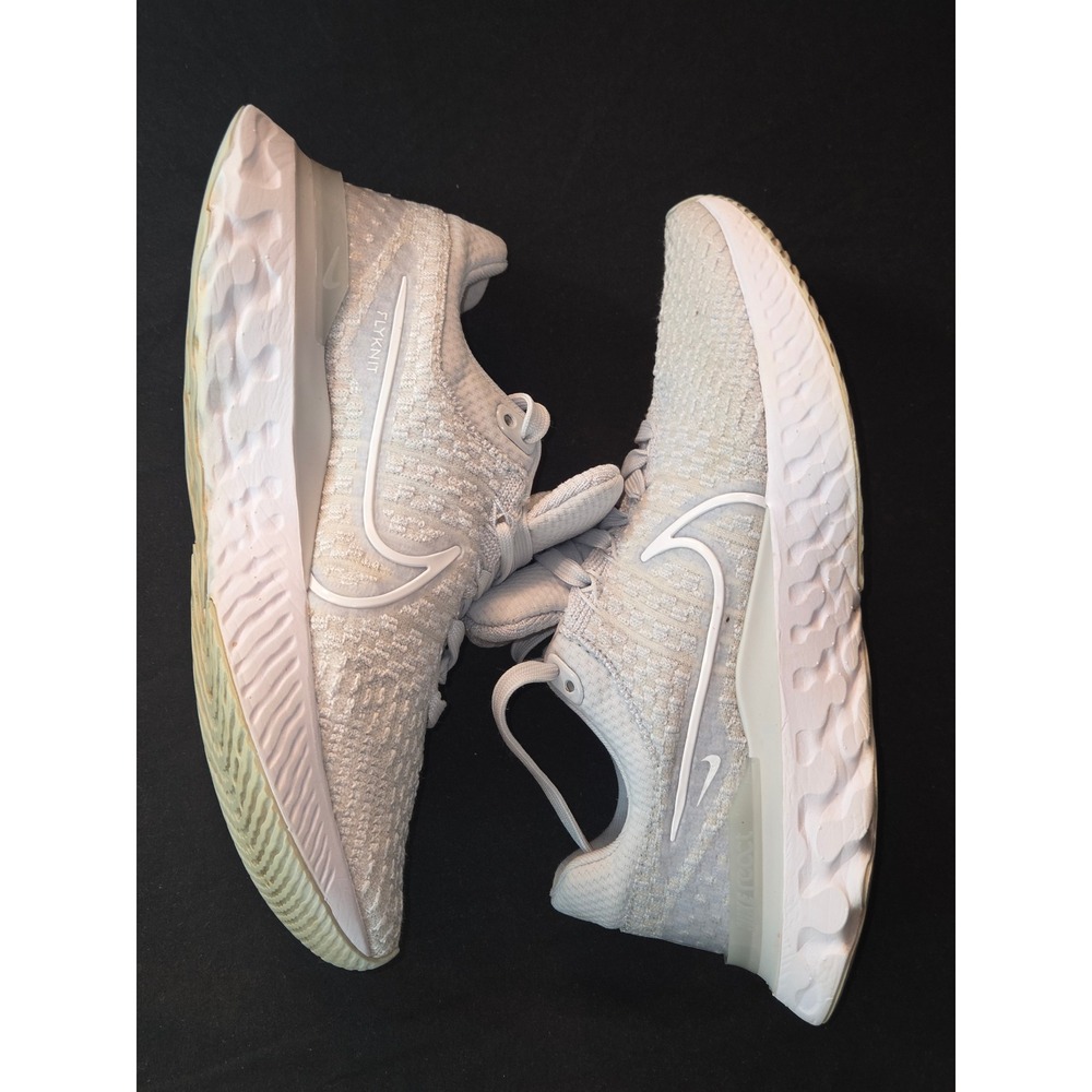 Nike React Flyknit 2‎ Womens Running Shoes White Sneakers Size 7.5